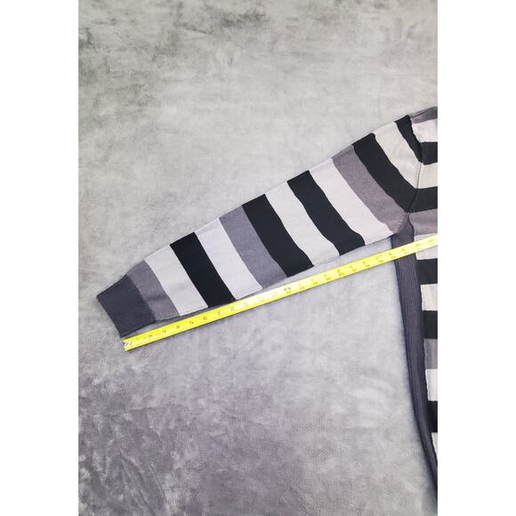 Buffalo David Bitton Size L Lambswool Gray Striped Crewneck Sweater Winter C5-20 - Picture 4 of 9